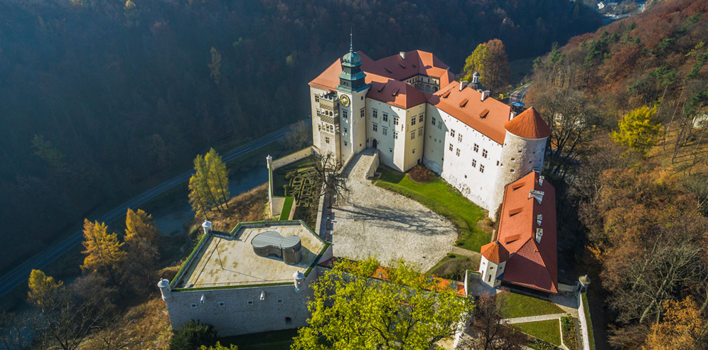Pieskowa Skała Castle a Branch of Wawel Royal Castle